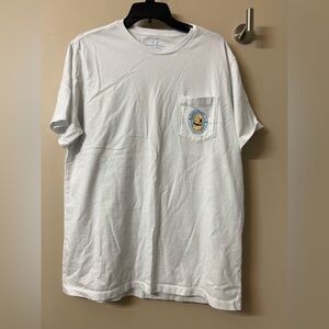 Vineyard Vines Men’s White T-Shirt. Size large.